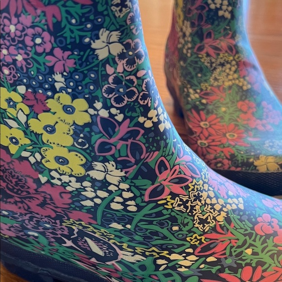 Joules Women's Vibrant Floral Rain Boots - Multicolor - Picture 6 of 6